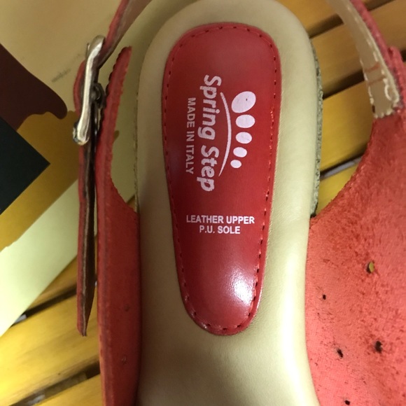 Spring Step Trixiebelle Red 40 (9) - Picture 2 of 6